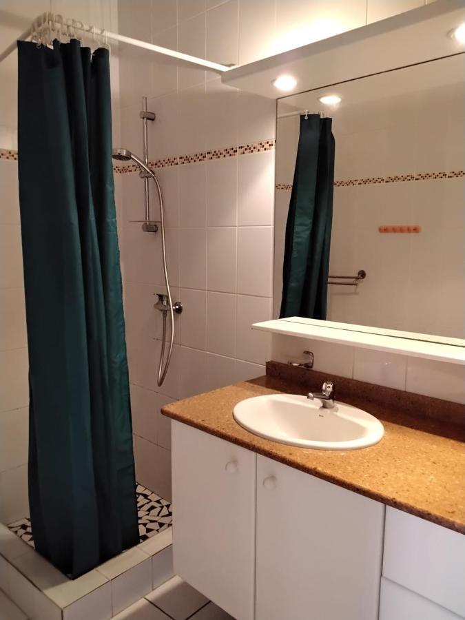 Appartement entier à Terre de Haut - Chez Odile Terre-De-Haut Exterior foto